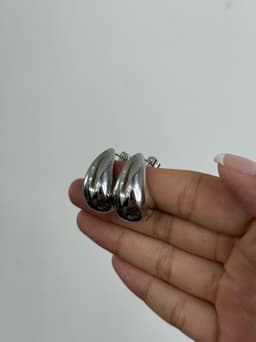 Caravanas de gota en tendencia - imagen
