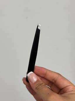 Set para arreglo de cejas de pinza, tijera y cepillo - imagen