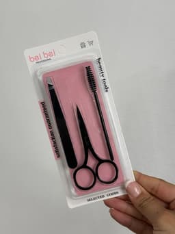 Set para arreglo de cejas de pinza, tijera y cepillo - imagen