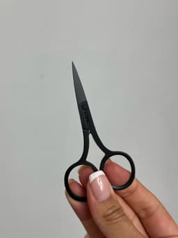 Set para arreglo de cejas de pinza, tijera y cepillo - imagen