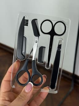 Estuche de articulos para cejas herramientas variadas por MAYOR ($150 c/u Pack de 12 unidades) - imagen