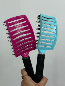 Cepillo desenredador antifrizz - imagen