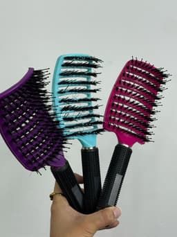 Cepillo desenredador antifrizz - imagen
