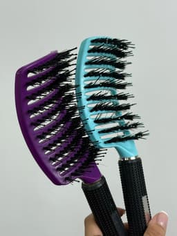 Cepillo desenredador antifrizz - imagen