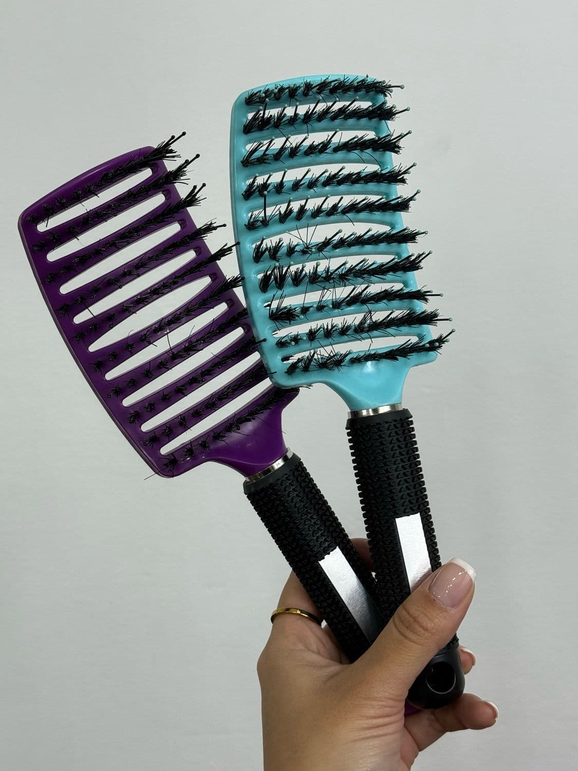 Cepillo desenredador antifrizz X MAYOR ($90 c/u paquete minimo de 12 unidades)