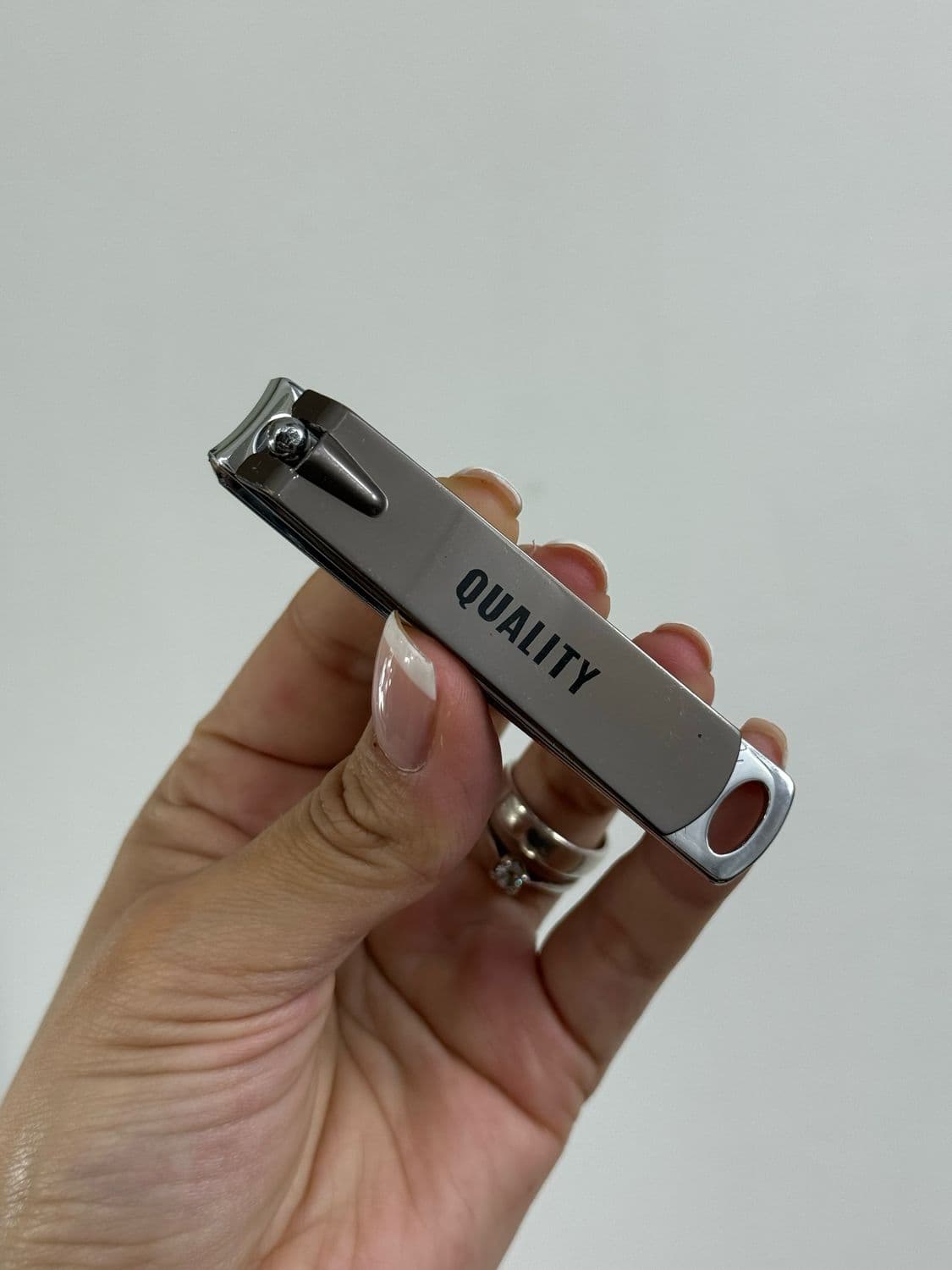 Corta uñas tamaño grande