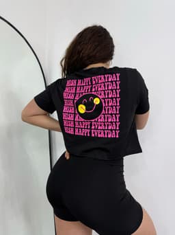 Remera pupera con diseño estampado - imagen