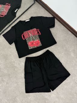 Conjunto Cherry top  con short cargo - imagen