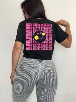 Remera pupera con diseño estampado - imagen