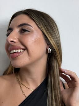 Caravanas de gota en tendencia - imagen
