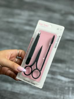 Set para arreglo de cejas de pinza, tijera y cepillo - imagen