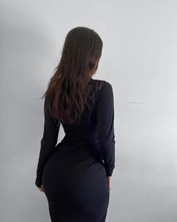 Vestido con cuello largo - imagen