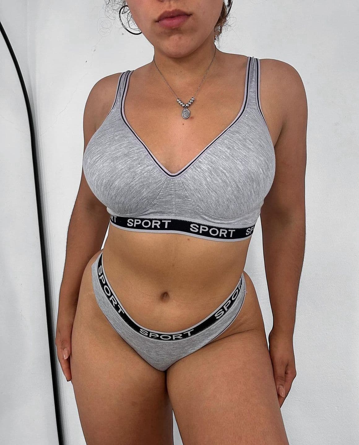 Conjunto de sosten mas colaless TALLES ESPECIALES