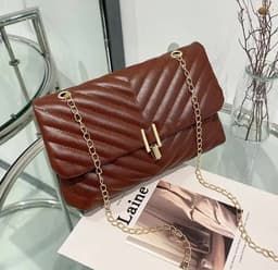 Bolso Cartera Con Cadenas - imagen