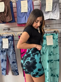 Short con Push Up Tie-dye - imagen