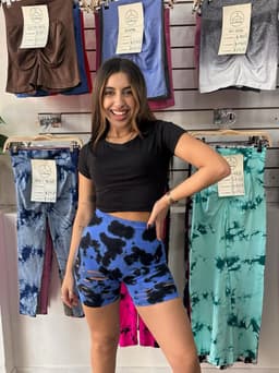 Short con Push Up Tie-dye - imagen