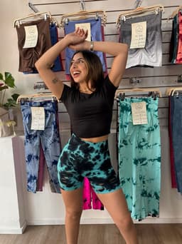 Short con Push Up Tie-dye - imagen