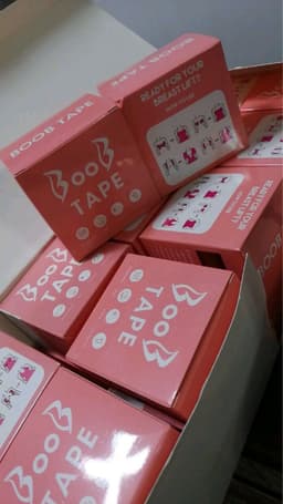 Cinta boob tape - imagen