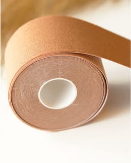 Cinta boob tape - imagen