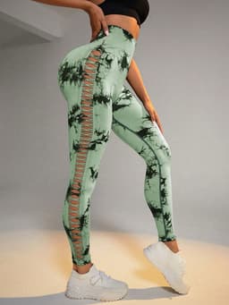 Calza batik con agujeros - imagen
