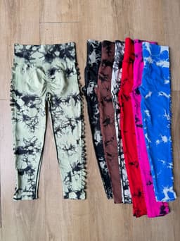 Calza batik push up y agujero al lado - imagen