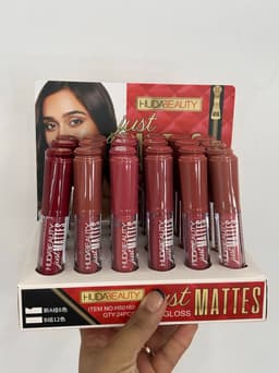 Labial mates con colores tonos rosa - imagen