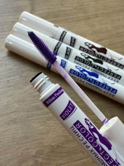 Mascara Rimel de pestañas de colores - imagen