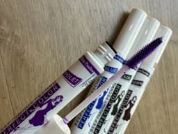 Mascara Rimel de pestañas de colores - imagen