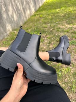 Botas con plataforma y elastico - imagen