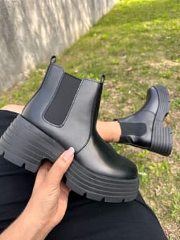 Botas con plataforma y elastico - imagen