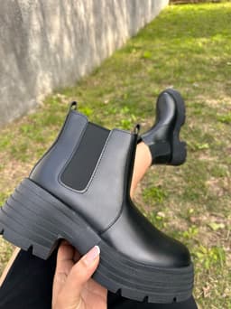 Botas con plataforma y elastico - imagen