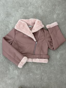 Campera Gamulan con corderito de dama - imagen