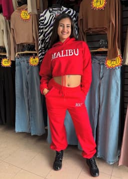 Conjunto Malibu buzo corto y pantalon deportivo - imagen