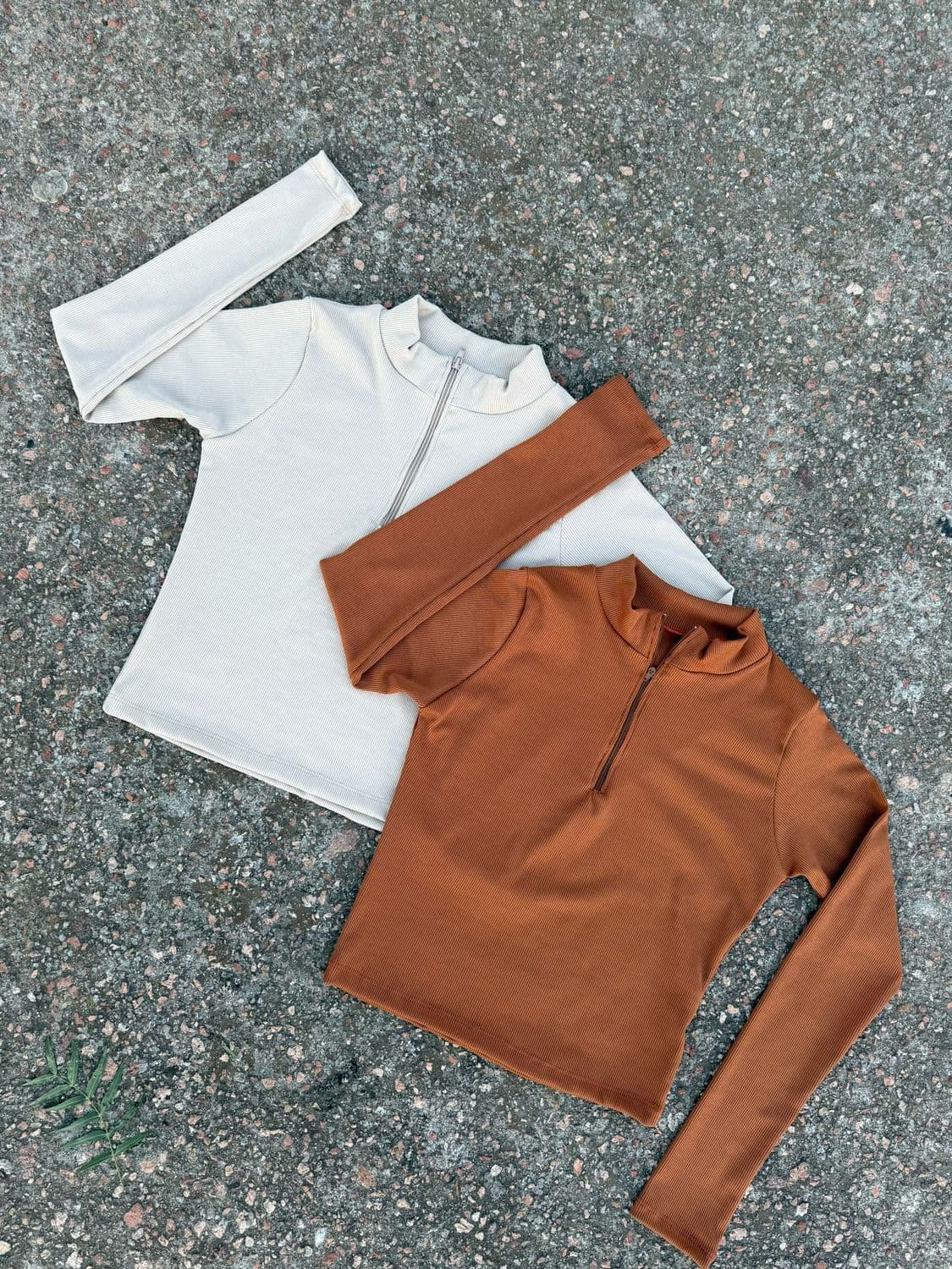 Polera Morley Ribana con cierre