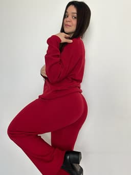 Conjunto de buzo y palazo Granate - imagen