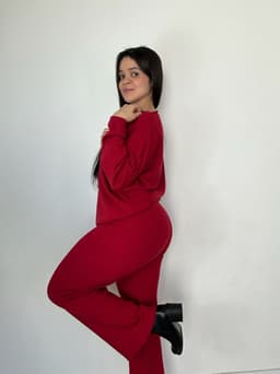 Conjunto de buzo y palazo Granate - imagen