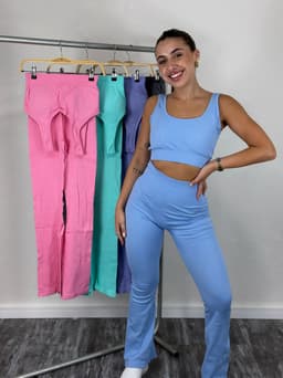 Conjunto de top y calza oxford con push up - imagen