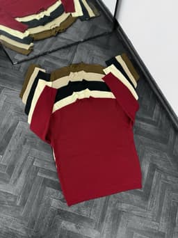 Buzo polera en tela hilo con canale en el cuello - imagen
