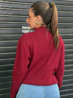 Buzo polera en tela hilo con canale en el cuello - imagen