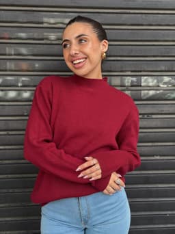 Buzo polera en tela hilo con canale en el cuello