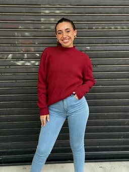 Buzo polera en tela hilo con canale en el cuello - imagen