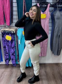 Pantalon cargo elegante - imagen