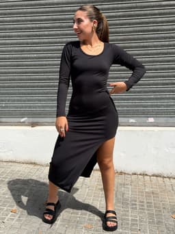 Vestido Samanta en tela brush color negro