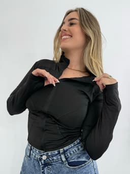 Campera deportiva tela dry fast - imagen