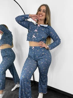 Conjunto de pijama Princesa de pantalon y buzo - imagen