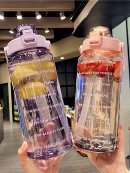 Botella motivacional con horario y sorbito 2 litros por MAYOR ($230 c/u Pack de 6 unidades) - imagen