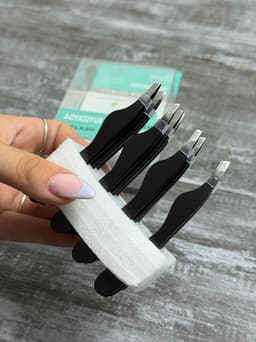 Pinza para cejas profesional - imagen