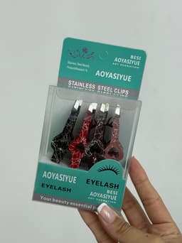 Pinza para cejas diseño corazon por MAYOR ($50 c/u Pack de 12 unidades) - imagen