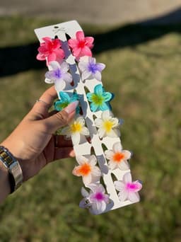 Pinza chica de flor - imagen