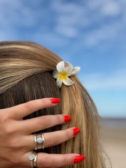 Pinza chica de flor - imagen